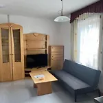 מלון דירות Workers Castle Fuer Besten Monteure סנט מיכאל אין אוברסטירמרק