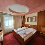 Workers Castle Fuer Besten Monteure סנט מיכאל אין אוברסטירמרק