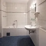 Workers Castle Fuer Besten Monteure מלון דירות 3*