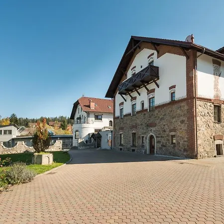 Workers Castle Fuer Besten Monteure Aparthotel 3*