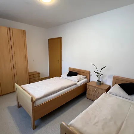 아파트호텔 Workers Castle Fuer Besten Monteure 장크트 미하엘 인 오베르슈타이어마르크