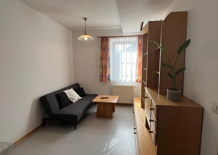 Workers Castle Fuer Besten Monteure 3*