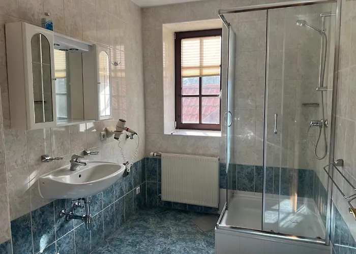 Workers Castle Fuer Besten Monteure Sankt Michael in Obersteiermark