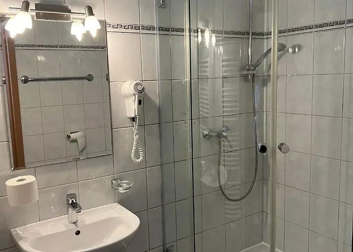 Workers Castle Fuer Besten Monteure 3*