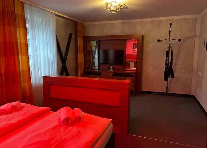 Workers Castle Fuer Besten Monteure 3* Санкт-Михель-ин-Оберстайермарк